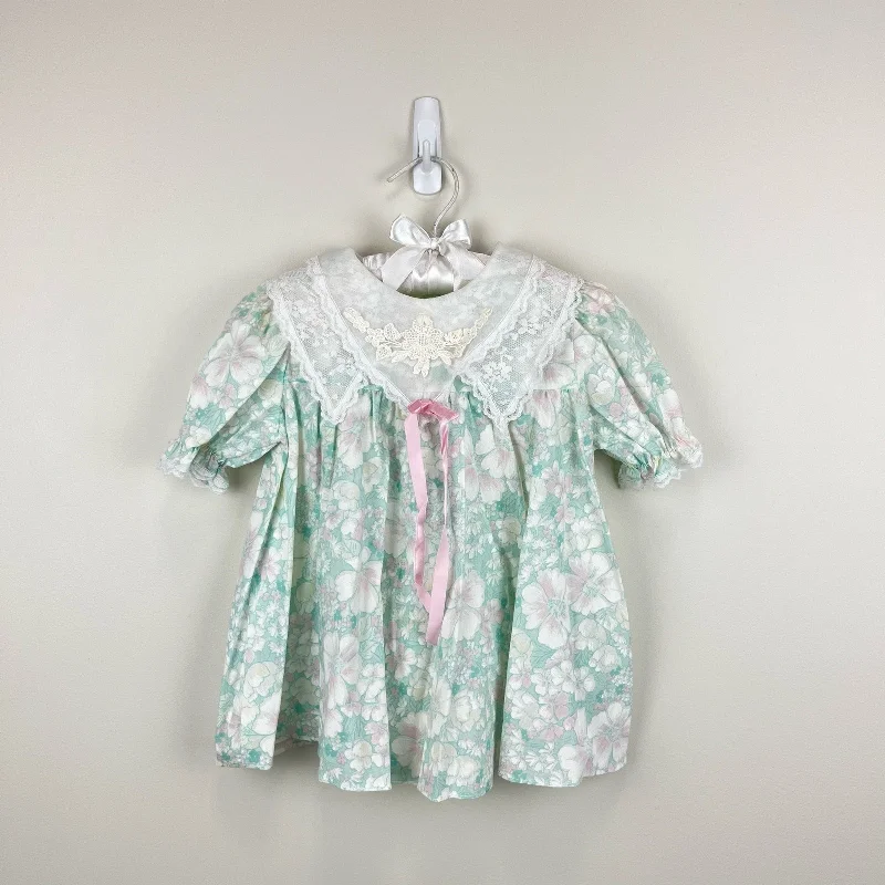 Vintage Sharlyn Floral Lace Dress 2T USA Turtleneck Neckline Stylish