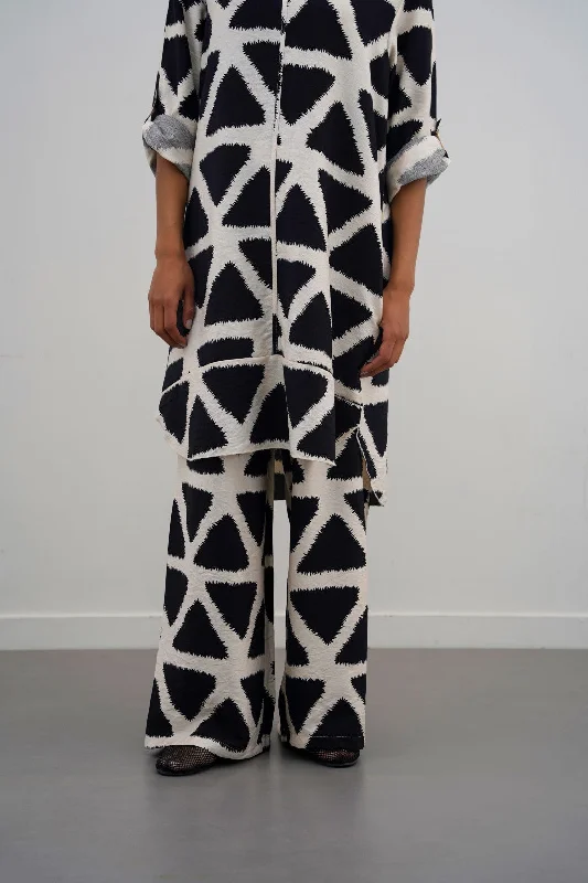 TRIPTYCH WIDE PANTS Modern Bootcut Pants