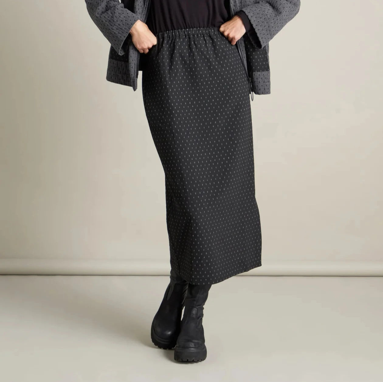 Square Double Faced Jacquard Skirt - Black / Grey vintage skirt charm