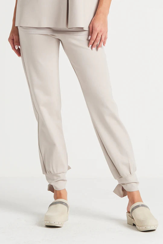 Scuba Tied-Up Pants Slim-Fit Leggings