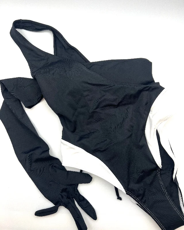 Let's Swim Black and White One Shoulder One Piece Swimsuit - Small Chic Swimsuit Cover-Up Let's Swim Black and White One Shoulder One Piece Swimsuit - Small Chic Swimsuit Cover-Up